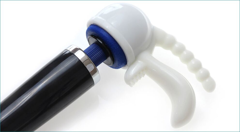 Attache pénis pour une double stimulation