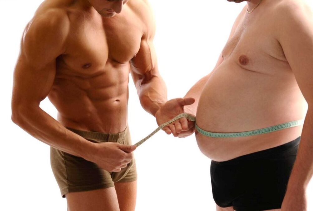 Les hommes en surpoids devraient perdre du poids pour qu'un gros ventre ne réduise pas la taille du pénis